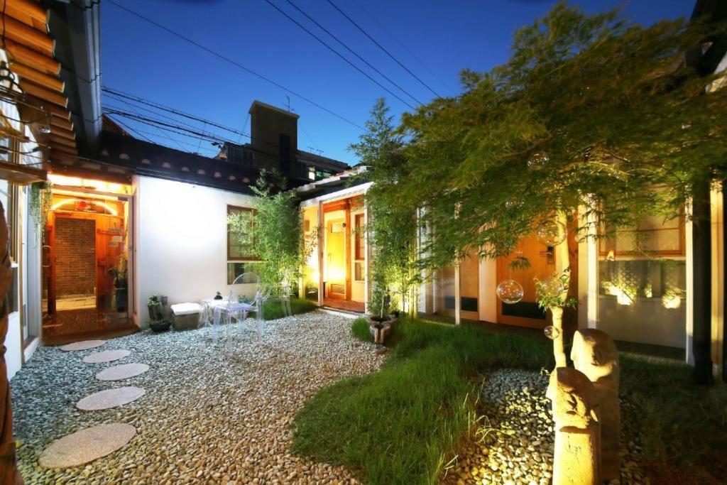 'Hanok Hanok' Boutique Stay Seoul - 2Min From Gyeongbokgung Palace Station Exterior foto