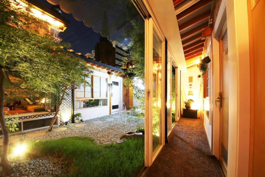 'Hanok Hanok' Boutique Stay Seoul - 2Min From Gyeongbokgung Palace Station Exterior foto